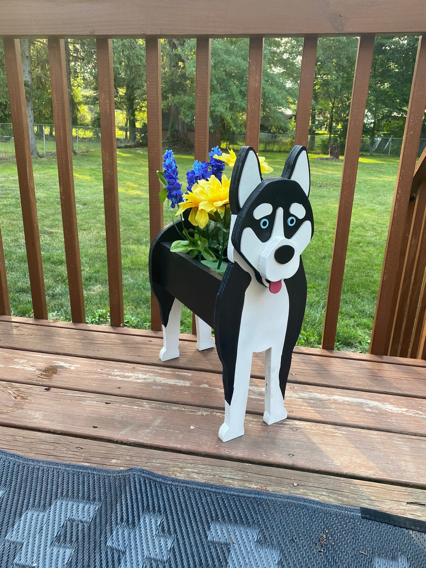 Husky Dog Planter